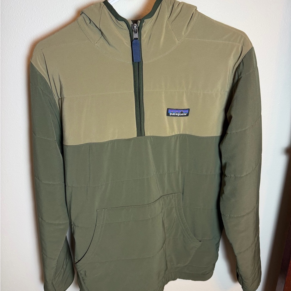 Patagonia Two-Tone Olive Green Pullover Hoodie